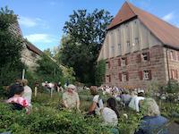 Serenade im Rosengarten